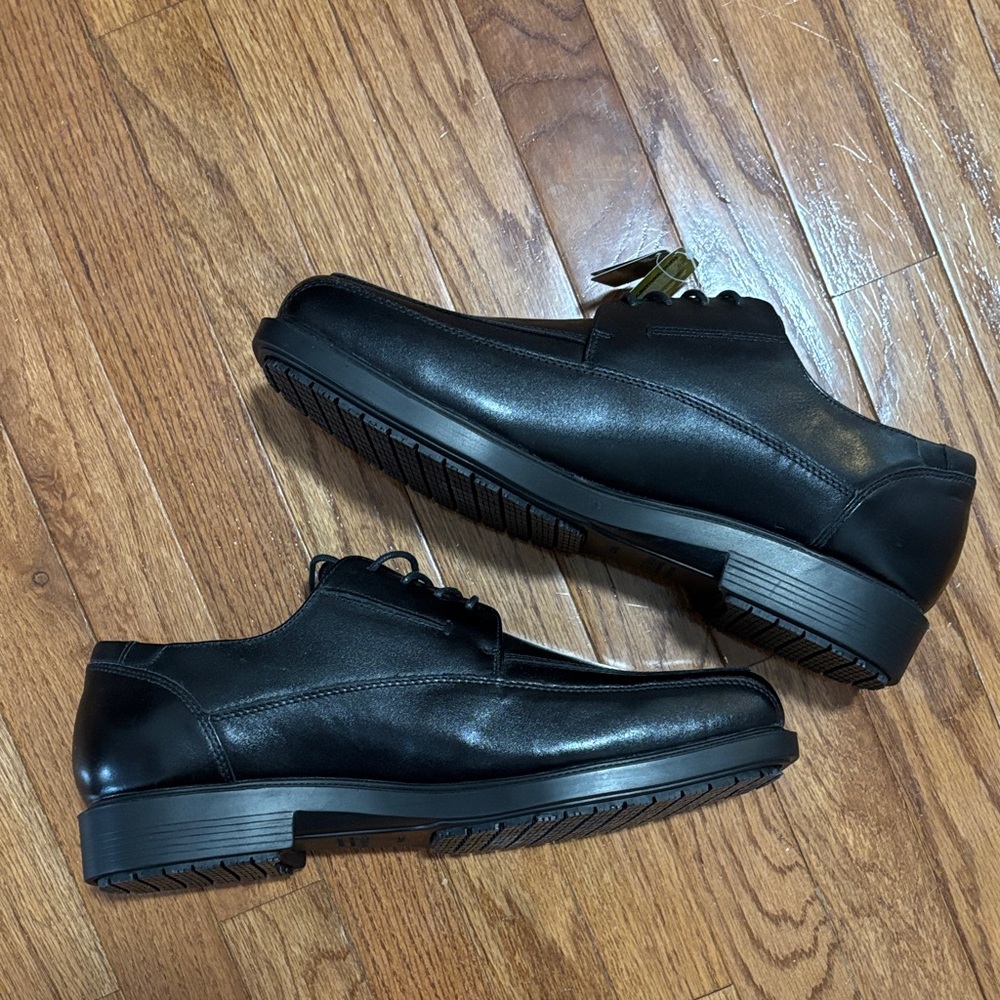 NWT SR Max black leather dress work shoe size 14 square toe